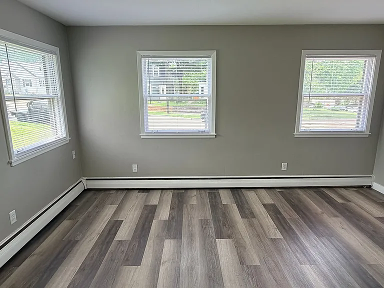 834 Allen Avenue — Photo 6