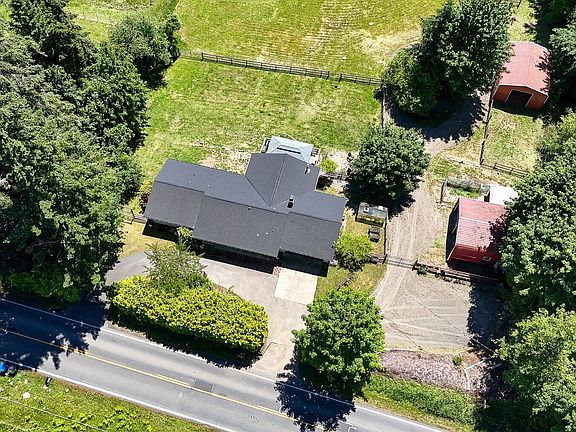 4th image of 16005 148th Avenue SE