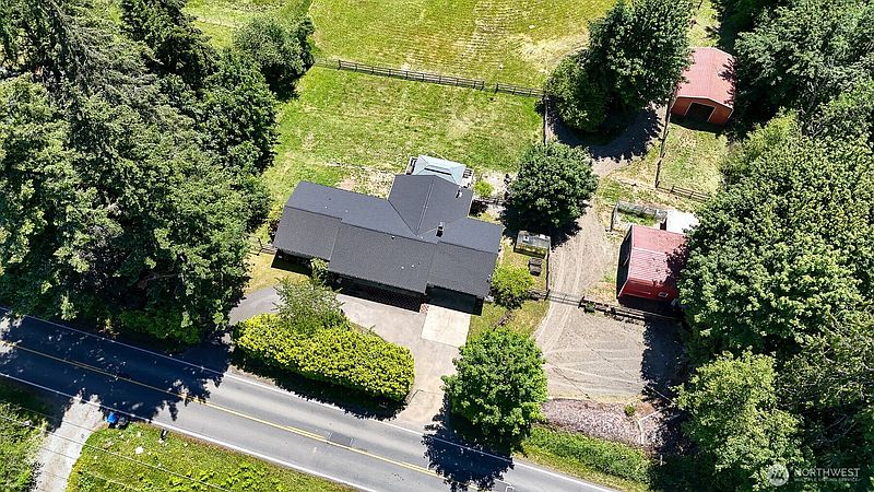 2nd image of 16005 148th Avenue SE