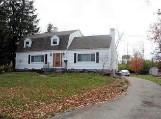 1915 Adams Rd, Cincinnati, OH 45231