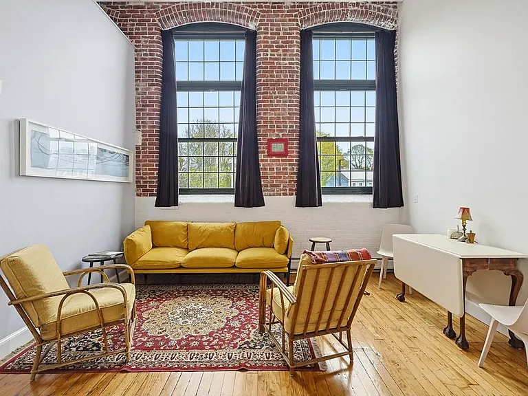 30 Lincoln St #215 — Photo 11