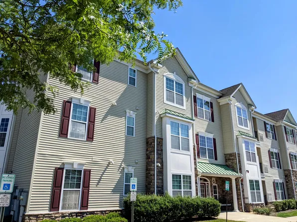 52 Azalea Dr, Old Bridge, NJ 08857