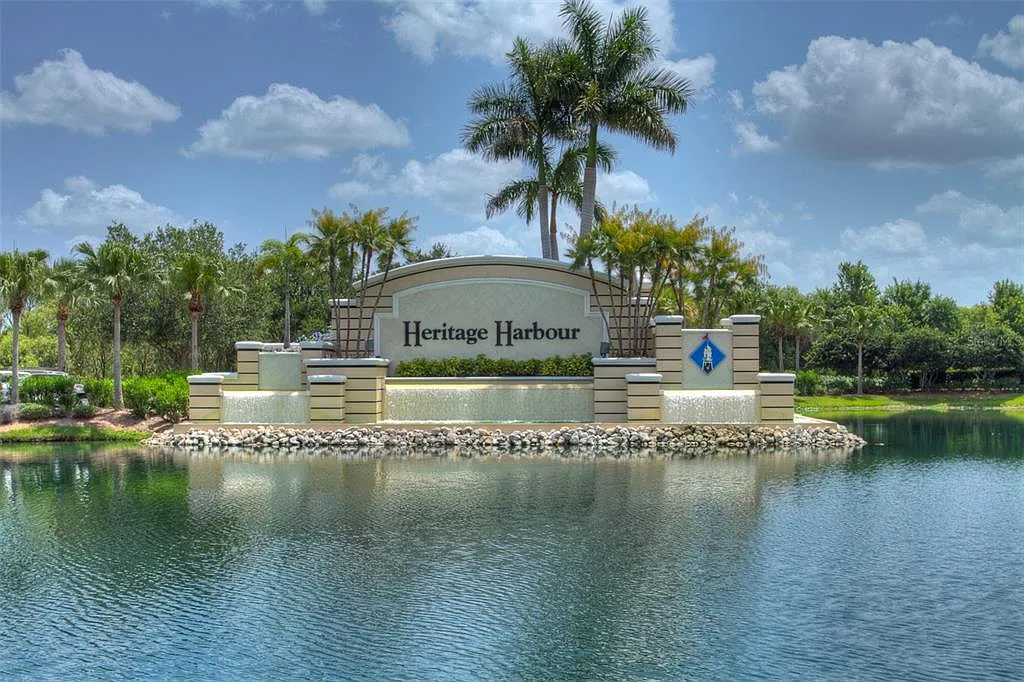2 bed, 2.0 bath, 1104 sqft, $4,000 — Photo 2