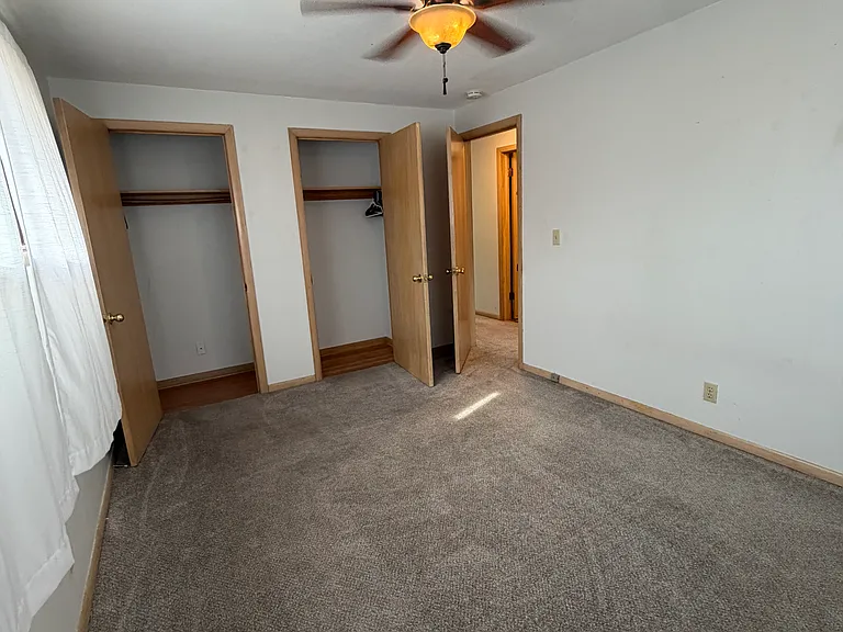 809 John St #4 — Photo 5