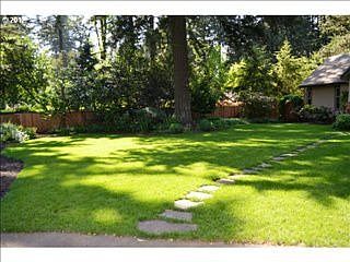 2nd image of 5073 SW Madrona St