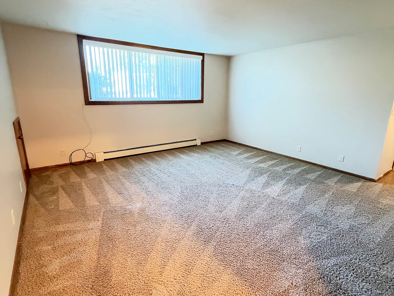 1 bed, $899 — Photo 4