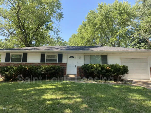 843 Font Ln, Saint Louis, MO 63137