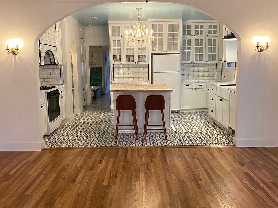 Kitchen (from living room)