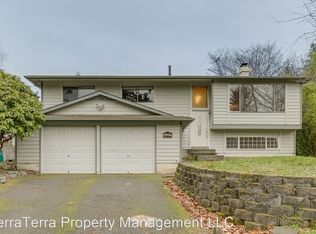 12936 NE 130th St, Kirkland, WA