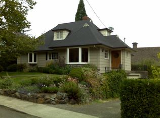 1515 SW Cardinell Dr, Portland, OR 97201