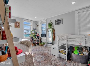 1076 Ocean Ave #B, Rumson, NJ 07760