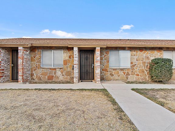 3rd image of 1215 Wales Dr #B