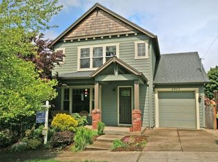 4023 SE Long St, Portland, OR 97202