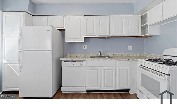 2612 Camberwell Ct — Photo 8
