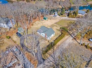 305 Bayberry Rd, Southold, NY 11971