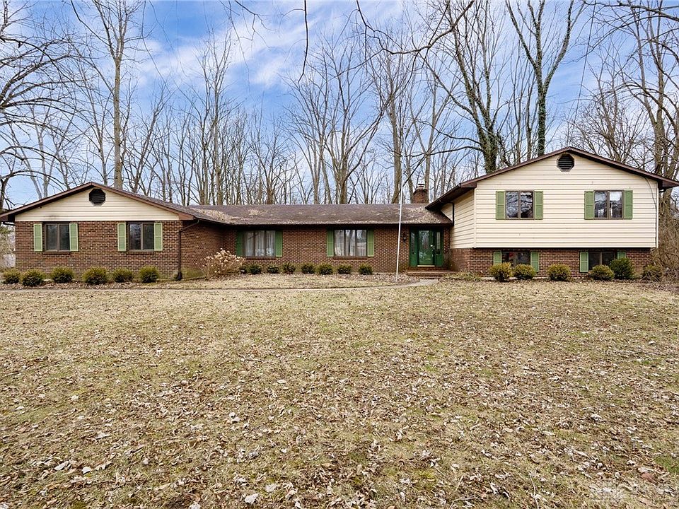 1st image of 1710 Beechwood Dr
