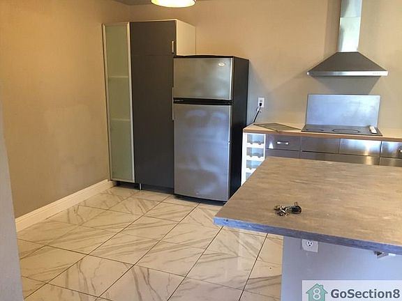 3rd image of 247 N Capitol Ave Unit 258