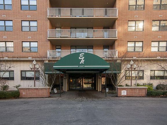 2nd image of 4466 W Pine Blvd APT 24D