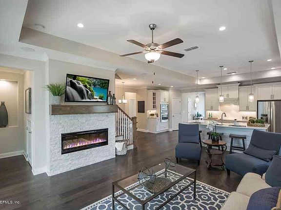 4th image of 264 Willow Lake Dr