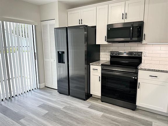 5th image of 2641 Gately Dr APT 303