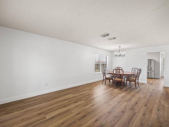 4th image of 3116 Meadow Bay Dr