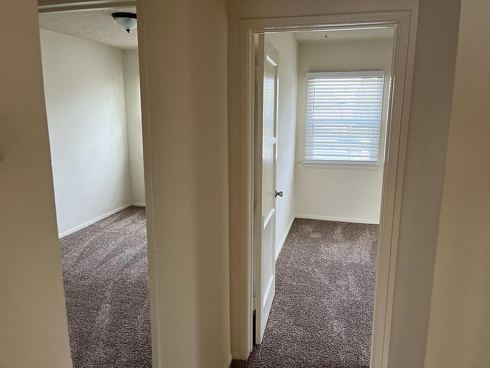 1st image of 4328 Elm Ave APT 4