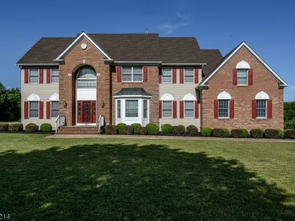 251 Ronan Way, Branchburg Twp., NJ 08853