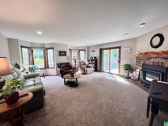 5th image of 2448 Pueblo Dr