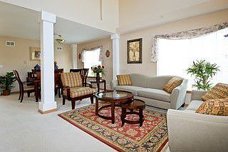 Living Room / Dining Room