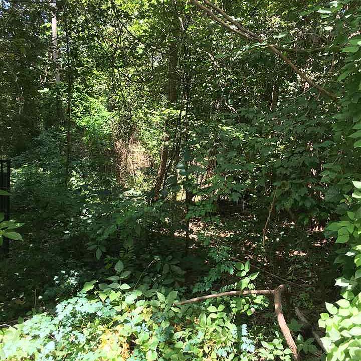 2nd image of Castleton Way