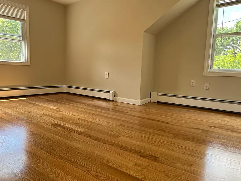 51 Intervale Ave #2 — Photo 3