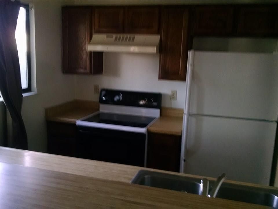 2nd image of 2173 Kietzke Ln