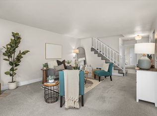 7823 196th St SW APT A, Edmonds, WA 98026