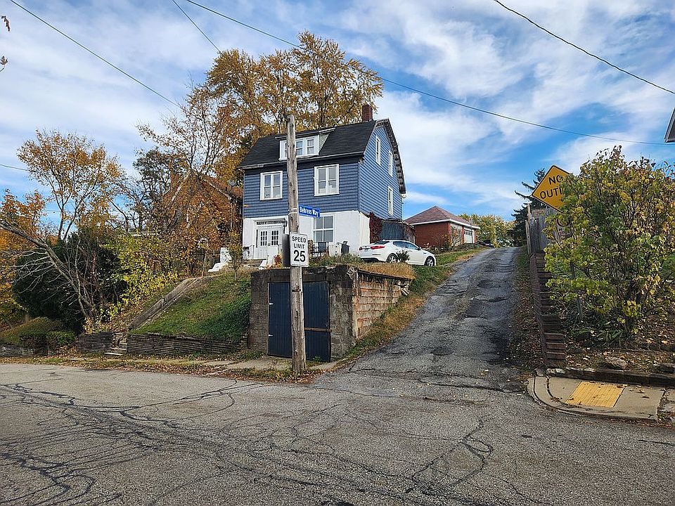 2nd image of 305 Shadyhill Rd