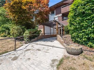 1177 Howie Ave #313, Coquitlam, BC V3J 1T9