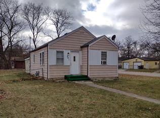 501 Marquette Rd, Machesney Park, IL 61115