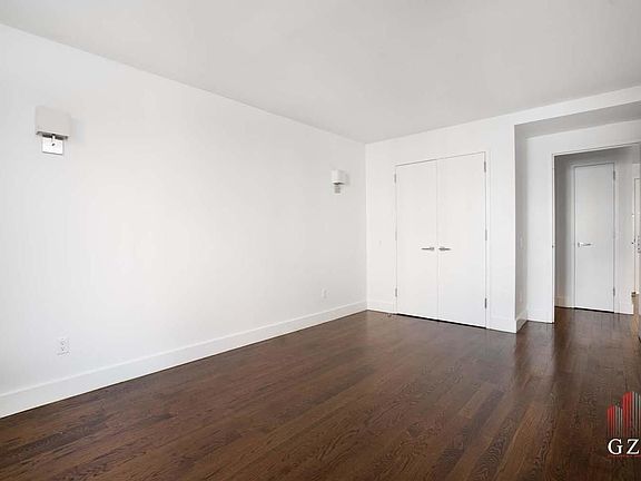 3rd image of 160 E 117th St #3CC