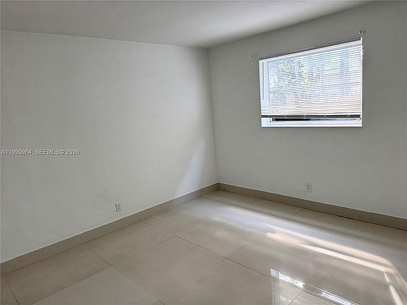 3rd image of 5211 SW 91st Ave #3