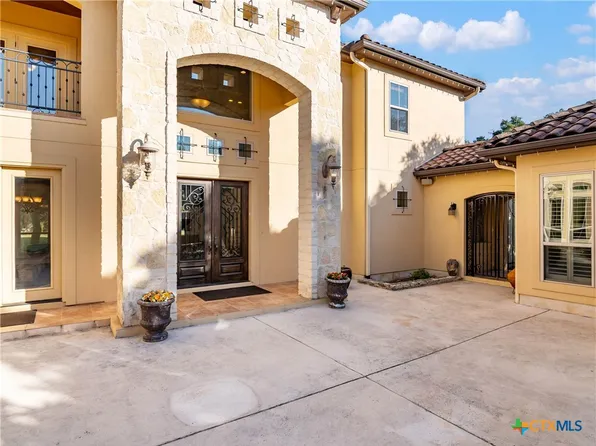 9006 Highlands Cv, Boerne, TX 78006