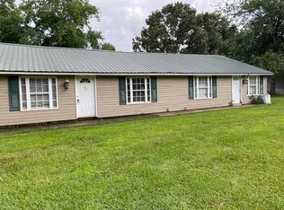 97 Hudgins Lake Rd #97, Townville, SC 29689