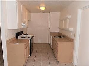 2nd image of 1131 Porter Ave
