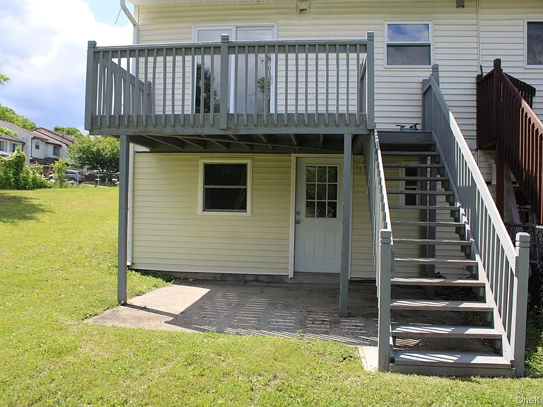 219 Chrystal Dr — Photo 20