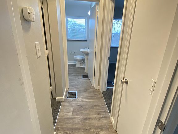 5th image of 154 Miami Ave