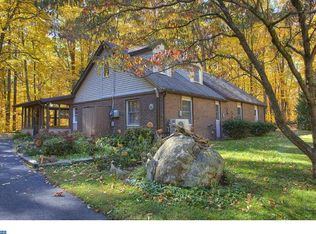 938 W Thatcher Rd, Quakertown, PA 18951