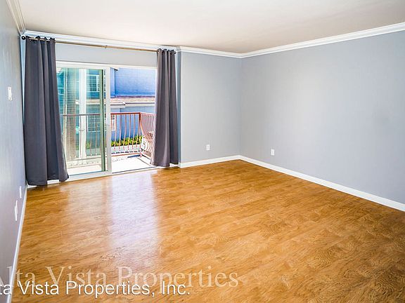 2nd image of 3993 Jewell St Unit B21