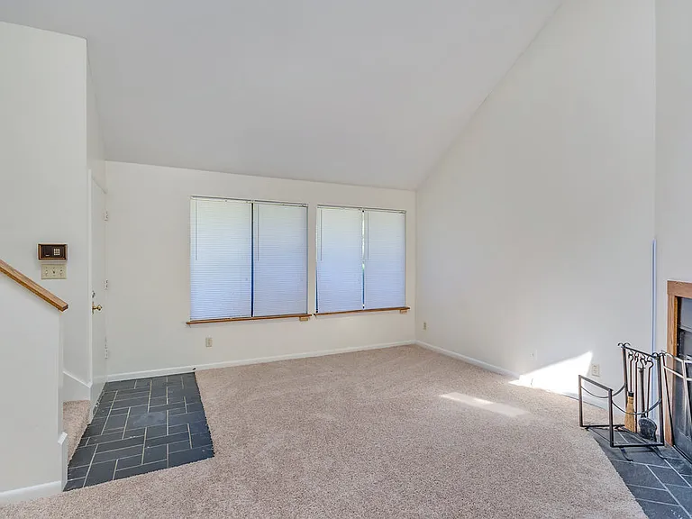 1543 Birnam Dr — Photo 3