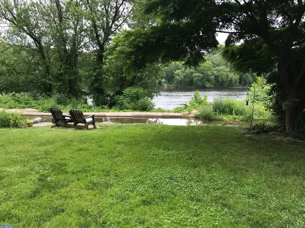 1808 Easton Rd, Kintnersville, PA 18930