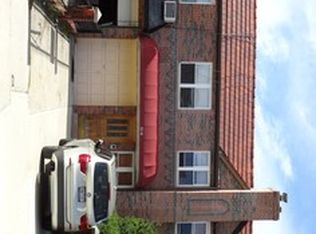 2316 35th St, Long Island City, NY 11105