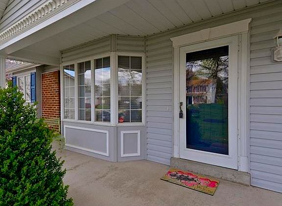 Front porch and storm door
