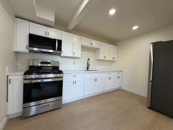 6079 La Prada St, Los Angeles, CA